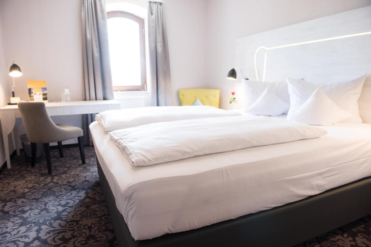 Parkhotel Schillerhain Kirchheimbolanden Esterno foto