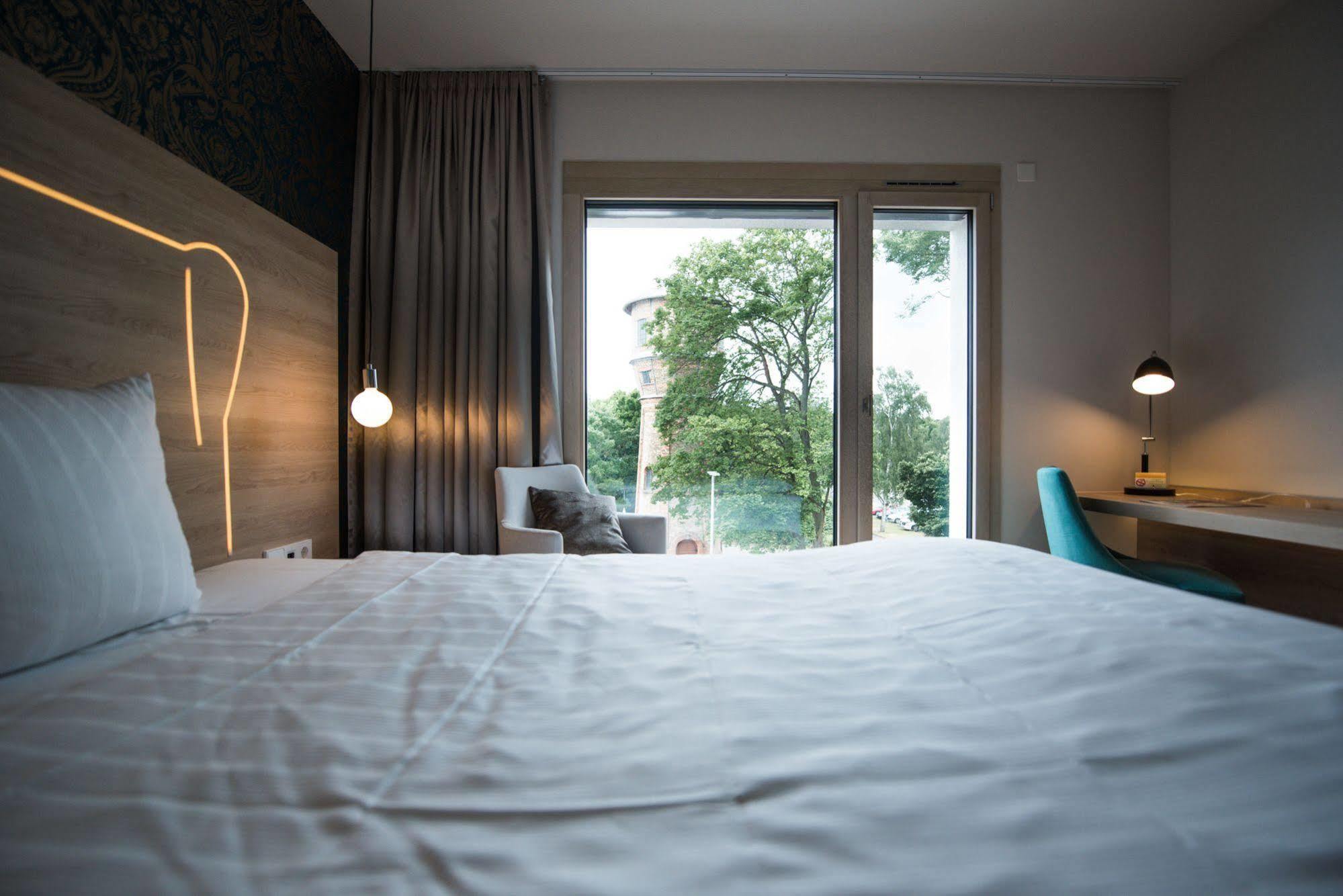 Parkhotel Schillerhain Kirchheimbolanden Esterno foto